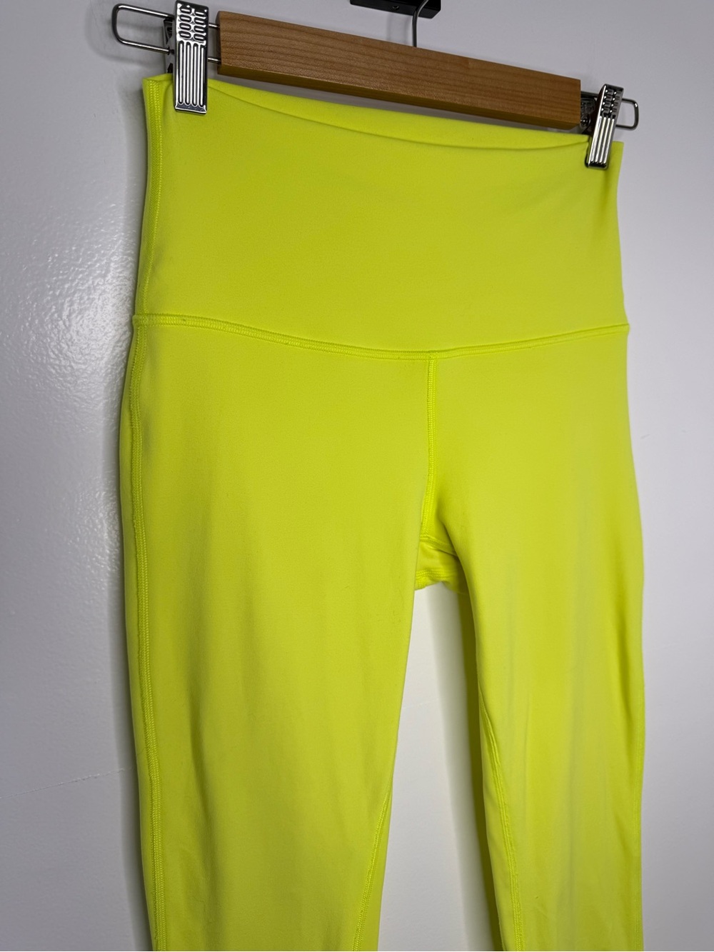LULULEMON Electric Lemon Align High Rise Leggings 25” - Picture 3 of 7